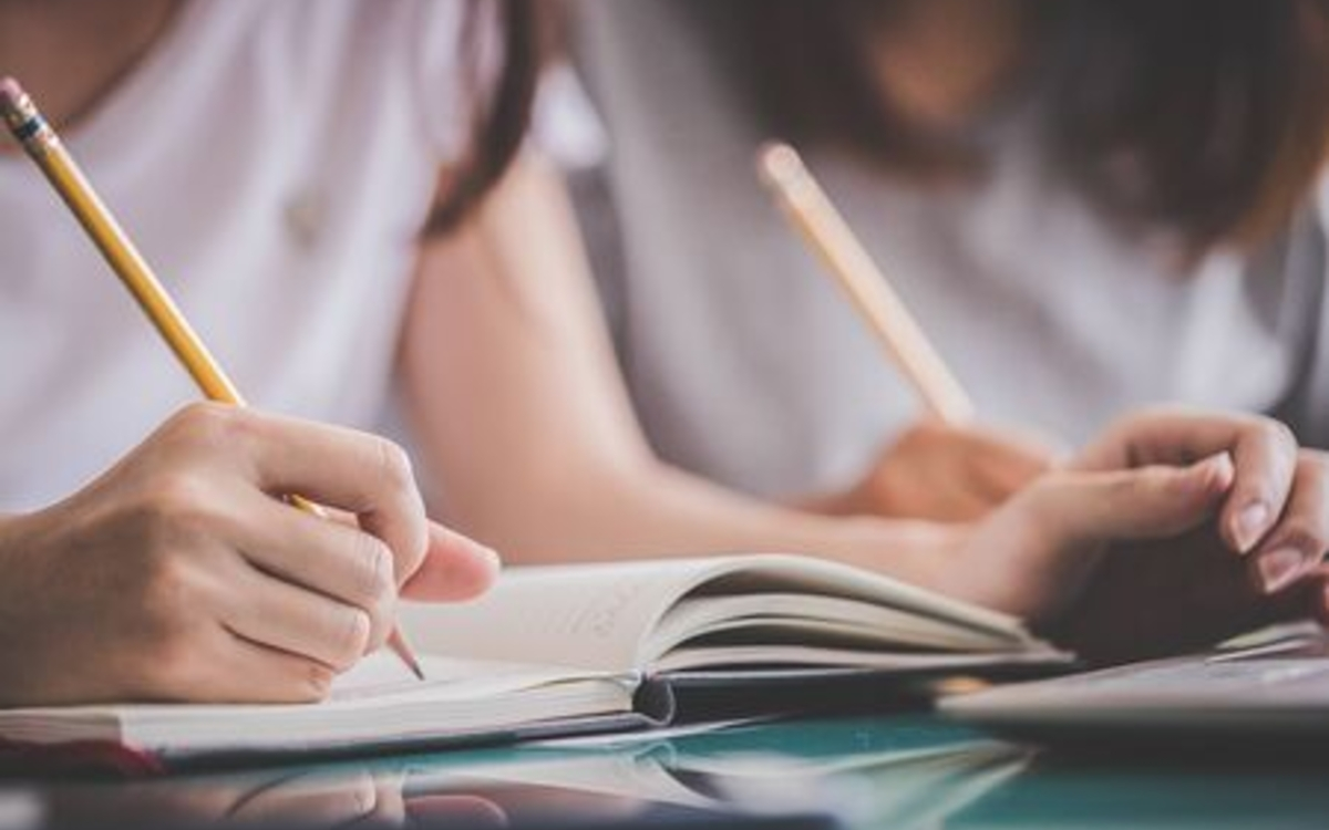 Stage vacances scolaire Accompagnement scolaire Collége