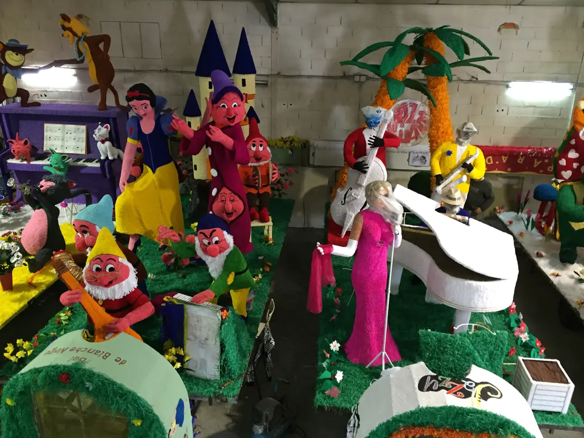 Stages du Corso fleuri de Pélissanne