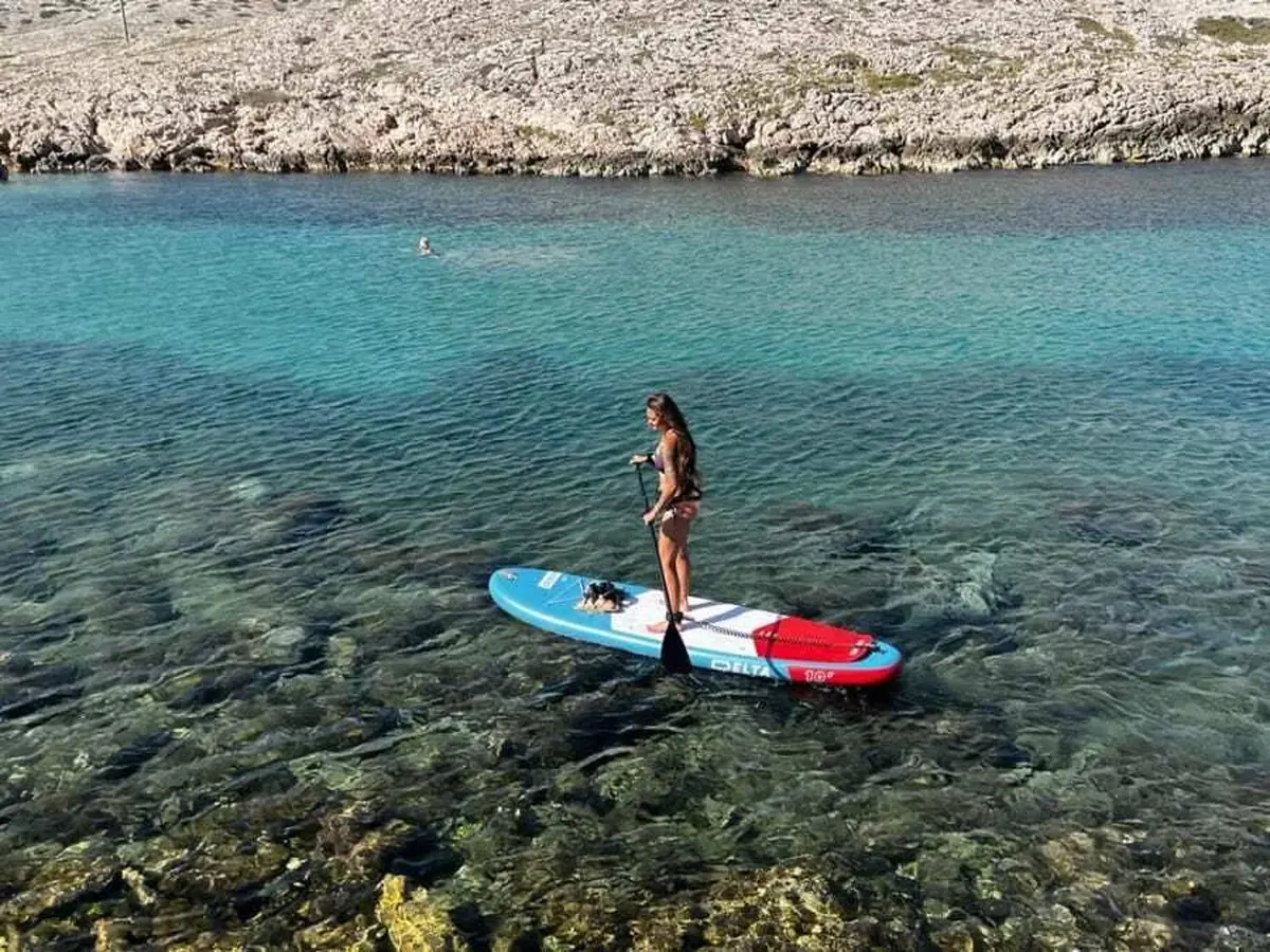 Stand-Up Paddle dans les Calanques de Marseille