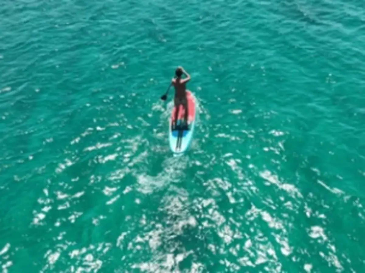 Stand Up paddle plage de la Garonnette (83)