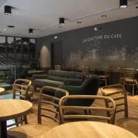Starbucks Coffee à Strasbourg DR