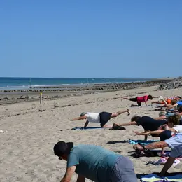Stretching sur la plage