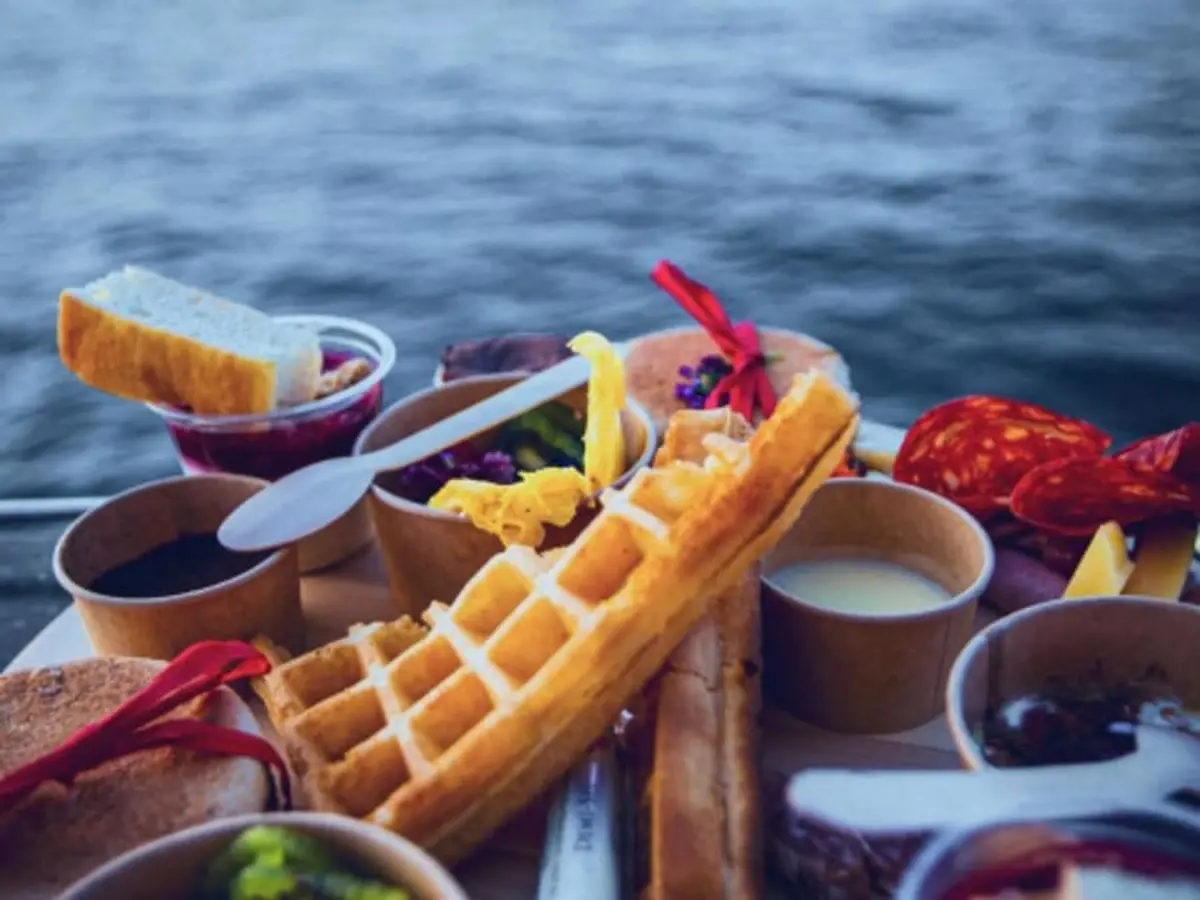 Sunday brunch en mer au départ de La Grande-Motte (34)