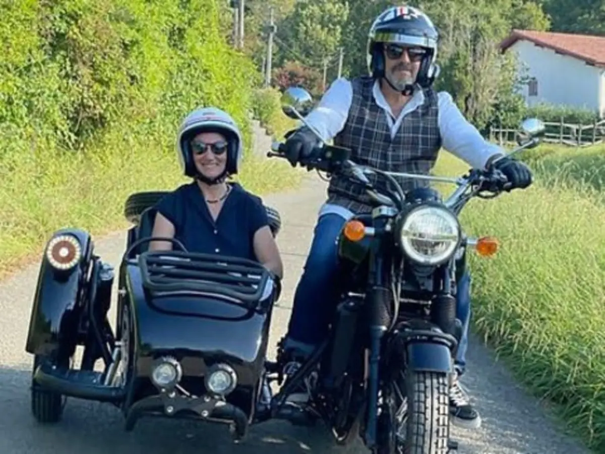 Sur la route de Sare en Side-Car (64)