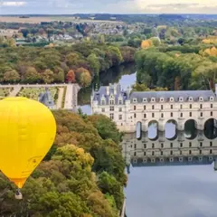 Survol des châteaux du Centre-Val de Loire en Montgolfière (37)