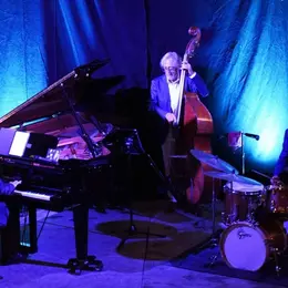 Swingin'Bayonne