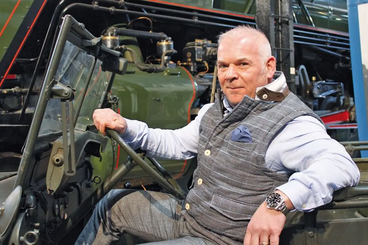 Sylvain Vernerey dans ses habits du dimanche