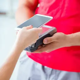 Comment faciliter le paiement de vos clients par carte bancaire ?