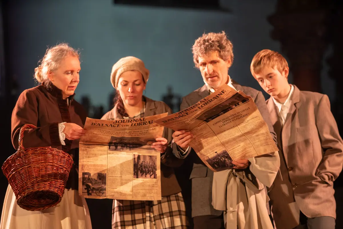 De 1870 à 1945, le spectacle retrace 80 ans d’histoire à travers le destin de familles alsaciennes bouleversées par les guerres