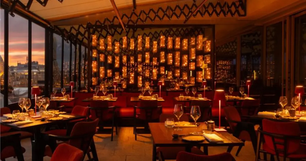 Rooftop chauffé aux Champs-Élysées : Aqua Kyoto ouvre sa terrasse d ...