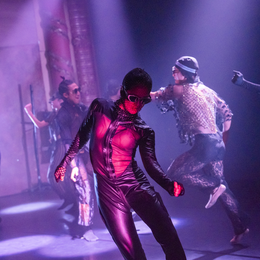 « The Belt » de Ambiguous Dance Company