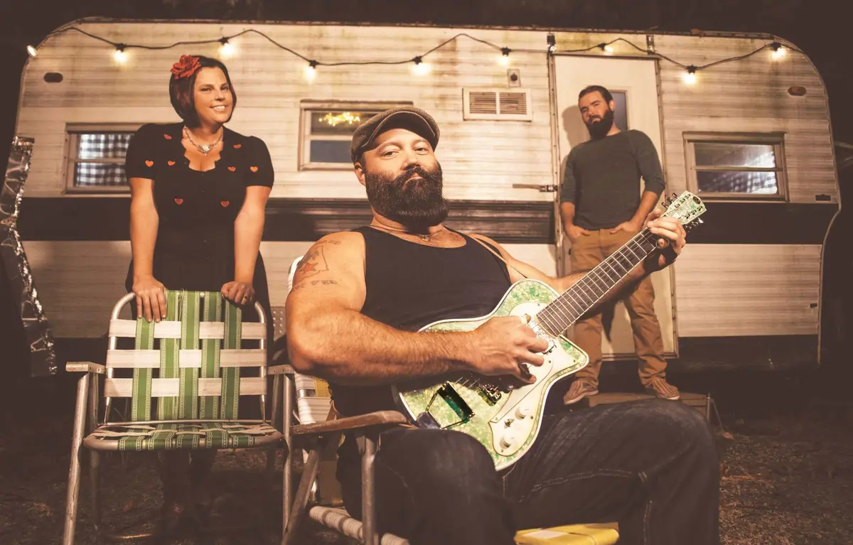 THE REVEREND PEYTON'S BIG DAMM BAND - The Reverend Peyton's Big Damn Band