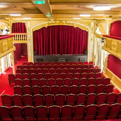 Théâtre 100 Noms