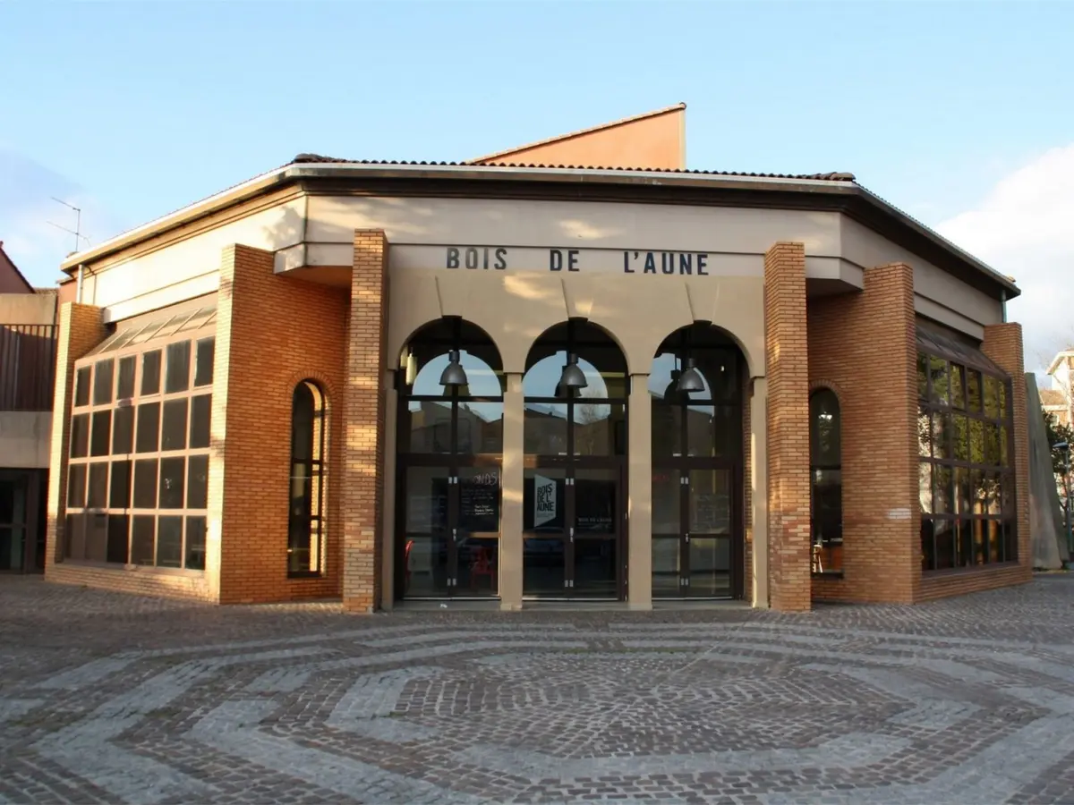 Théâtre : Clochette a raté sa vie