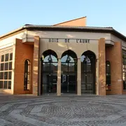 Théâtre : Clochette a raté sa vie