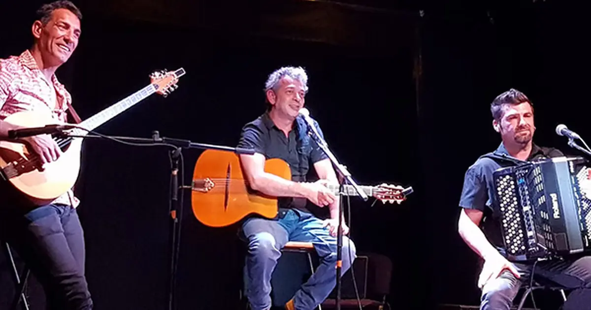 Théâtre du Fon du Loup :"A l'Ouest de l'Est