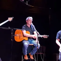 Théâtre du Fon du Loup :A l'Ouest de l'Est
