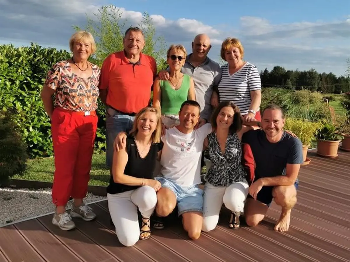 Théâtre en platt  'Der falsche Graf und die Internetbaron'