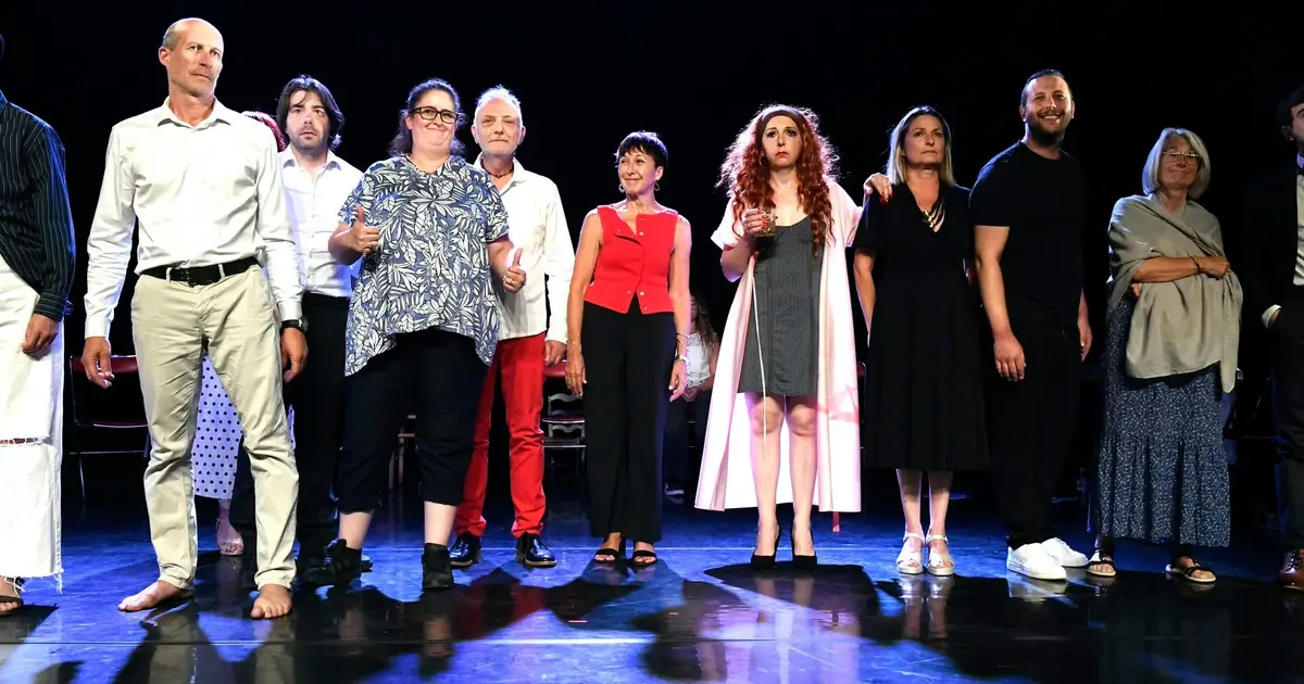 Théâtre : Faut que j'arrête
