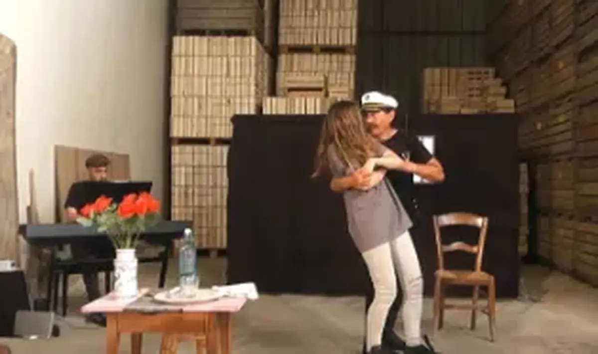 Théâtre Fin de service