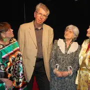 Théâtre Identification d'un homme par l'Atelier Gare aux mots à l'Ébénisterie