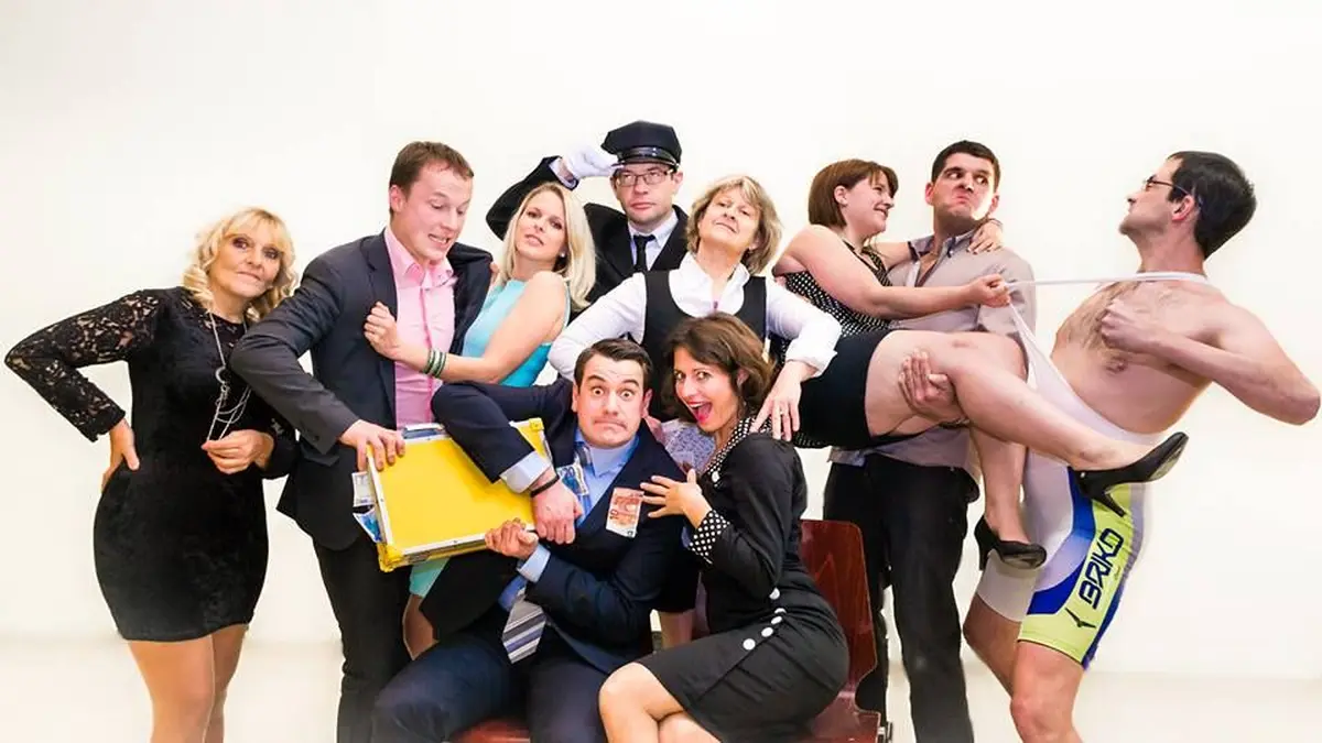 La joyeuse troupe des Mod'Est