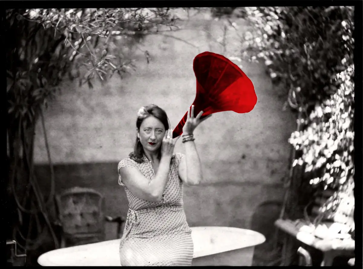 Théâtre - Madame