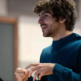 Théâtre : Qui c'est celui-là à Vire Normandie