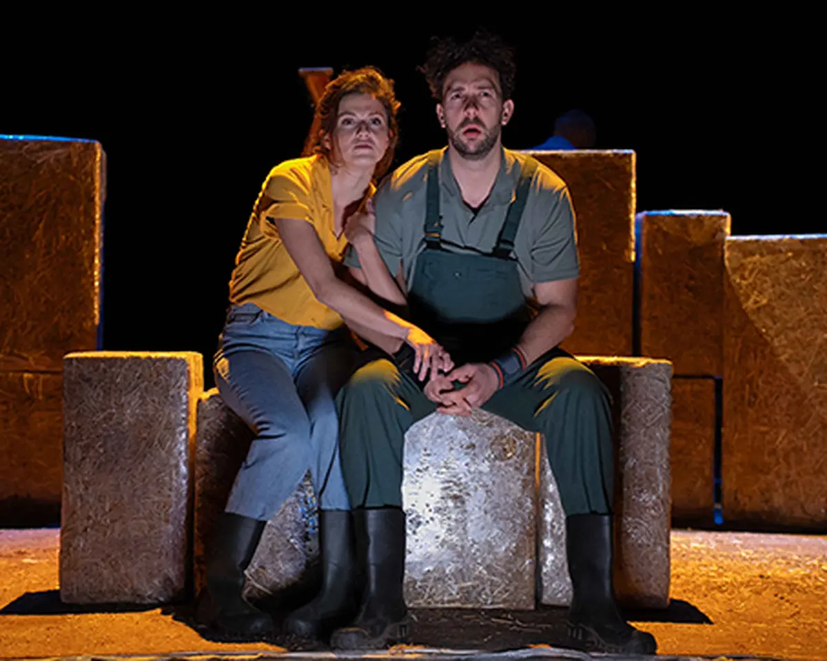 Théâtre Tout contre la terre