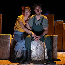 Théâtre Tout contre la terre