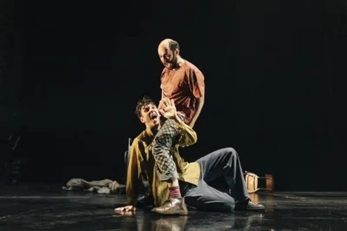Le duo franco-britannique Bert & Nasi présente Tonight à L'Extra – La Manufacture d'Avignon