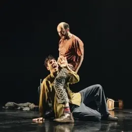 Tonight, une pièce-performance du duo Bert & Nasi à Avignon