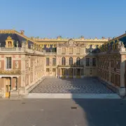 Tootbus Paris : Visite en bus Hop-on Hop-off + Entrée au Château de Versailles