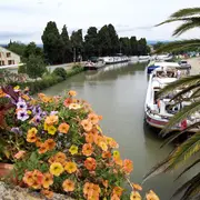Toulouse En Péniche - Escale Au Somail