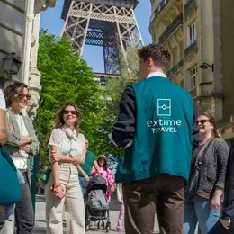 Tour Eiffel : accès réservé au sommet + croisière sur la Seine