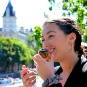 Tour gastronomique et champagne à Paris