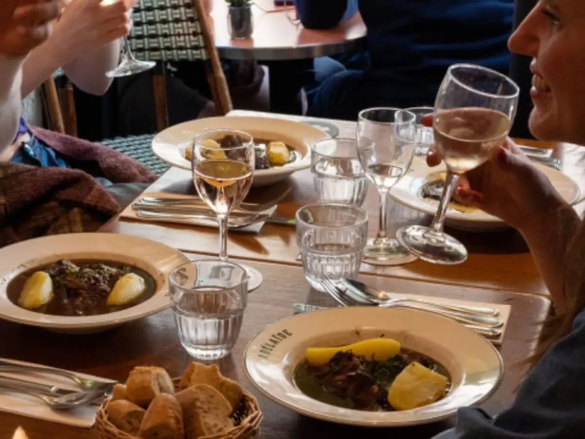 Tour gastronomique quartier Saint-Germain &agrave; Paris (75)