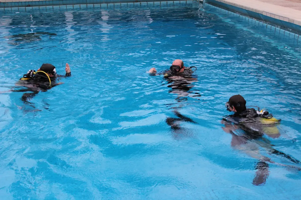 Dans la fosse de l'Illberg, les débutants apprennent la technique sur une profondeur de 5 mètres