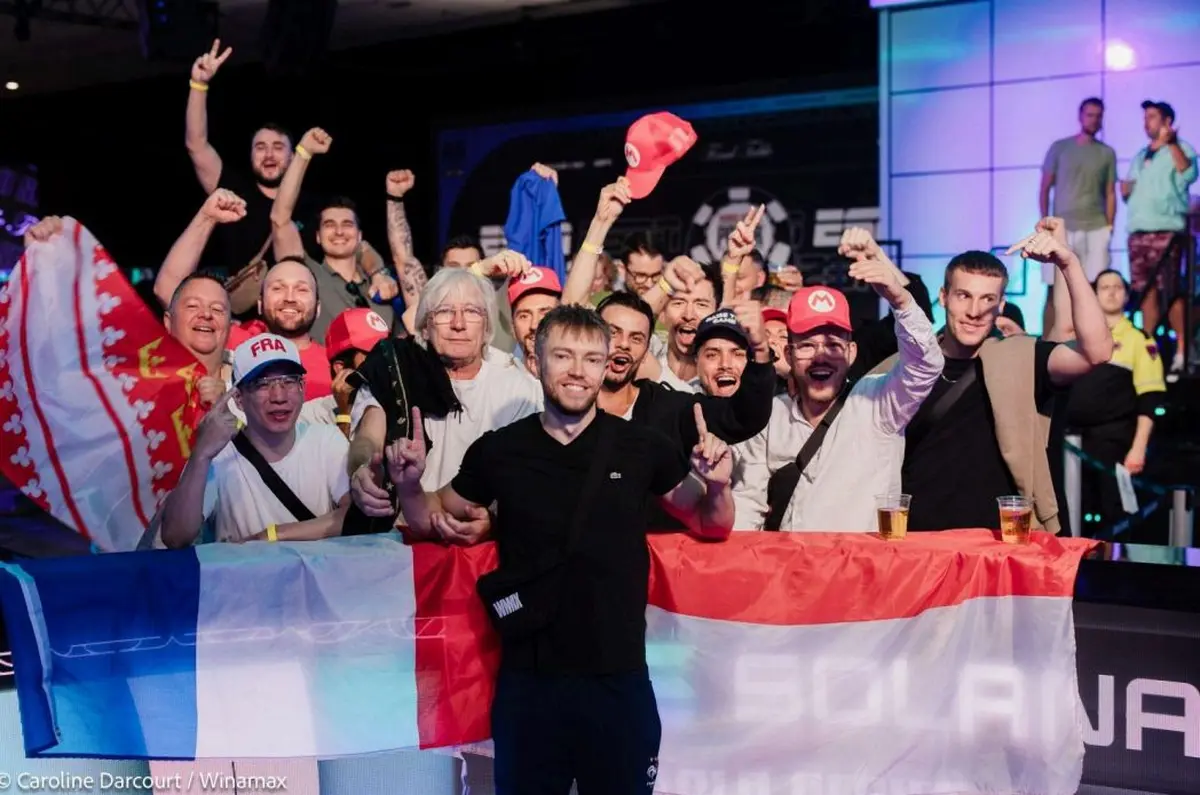 Tournoi de poker avec Mario Boos