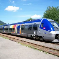 Les trains TER sillonent les plaines et vallées d'Alsace pour nous amener à bon&nbsp;"port". &copy; Eole99