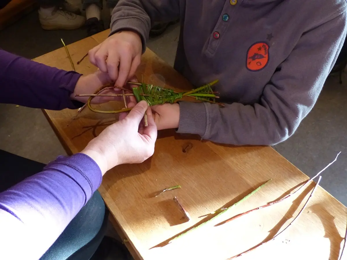 Tressage de Noël au coin du feu (en famille)