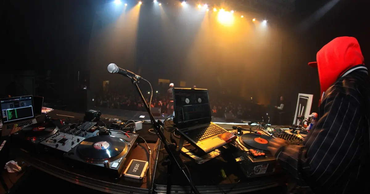 Triangle Des Bermudes En Showcase
