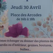 Troc de plantes (Place des Arcades)