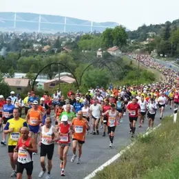 Ultra 100 km, marathon 42km et semi-marathon 23 km de Millau 2025