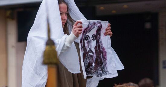 Le Chemin de Croix mis en sc&egrave;ne