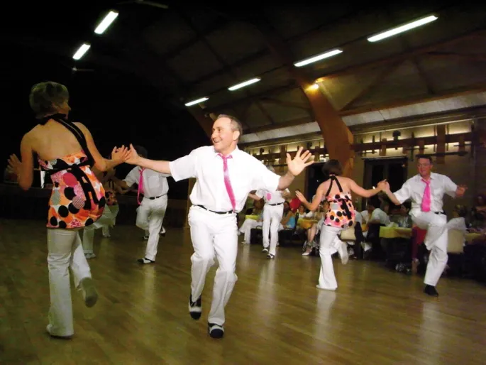 Un cours de lindy hop à Excel Danse à Mulhouse