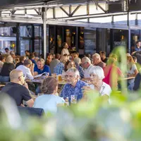 C'est l'heure de l'apéro ! &copy; KTG Karlsruhe Tourismus GmbH / Foto Juergen Roesner