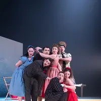 Un opéra familial et loufoque Les Mamelles de Tirésias DR