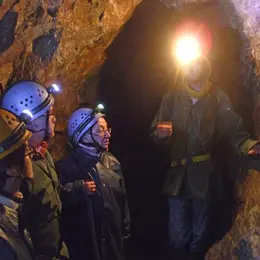Un petit tour sous la terre