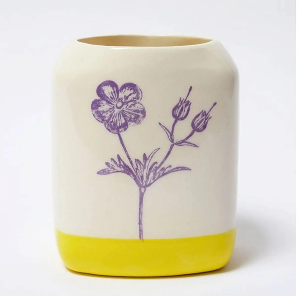 Un vase en céramique